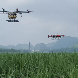無人機時代“飛撲”而來，健康發展需制衡之道