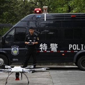 「安全生產」吉首公安：無人機硬核喊話 筑牢防溺水“安全墻” ...