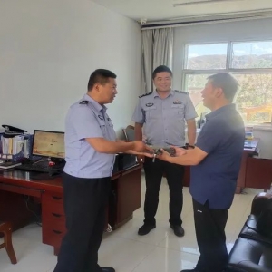 肅南公安：價值萬元無人機“飛”走，民警奮戰4天幫其回“家” ...