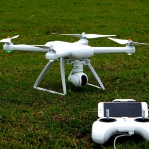 小米公開無人機相關專利：向基站報告飛行路徑