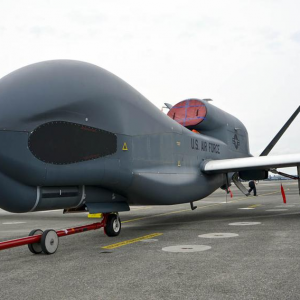 臺空軍罕見在臺北部空域驅(qū)離疑似美軍橫田基地?zé)o人機